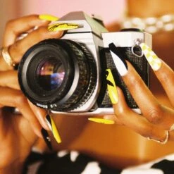 Press-on Nails -Online Clothing Store nailsdesktop